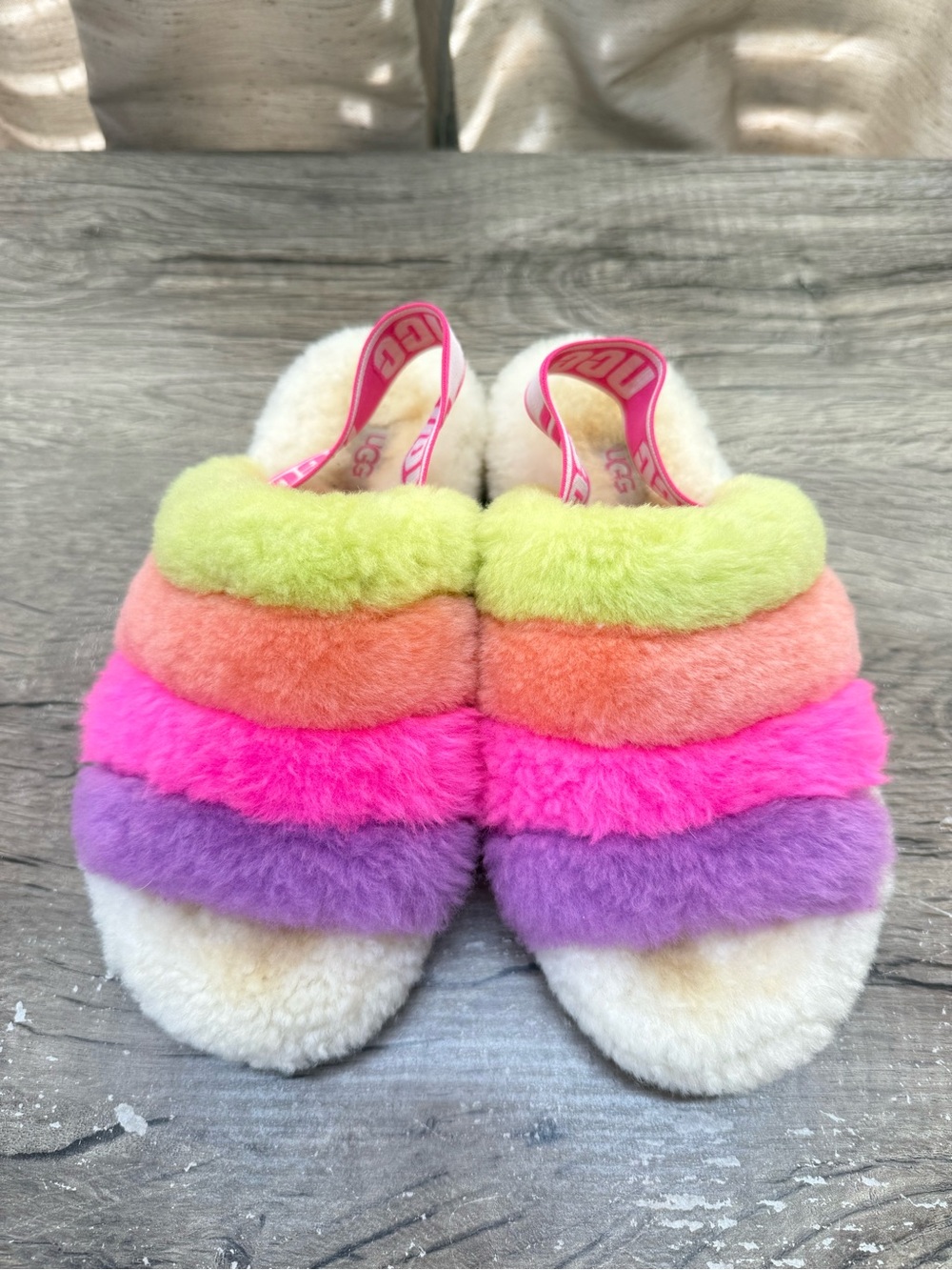 UGG Fluff Yeah Rainbow Slippers-Size 5